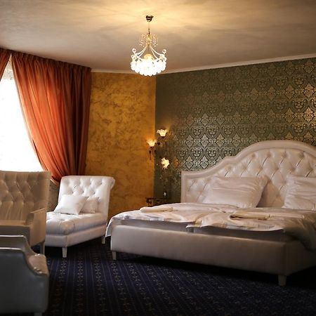 Hotel Kotva Bratislava Eksteriør billede