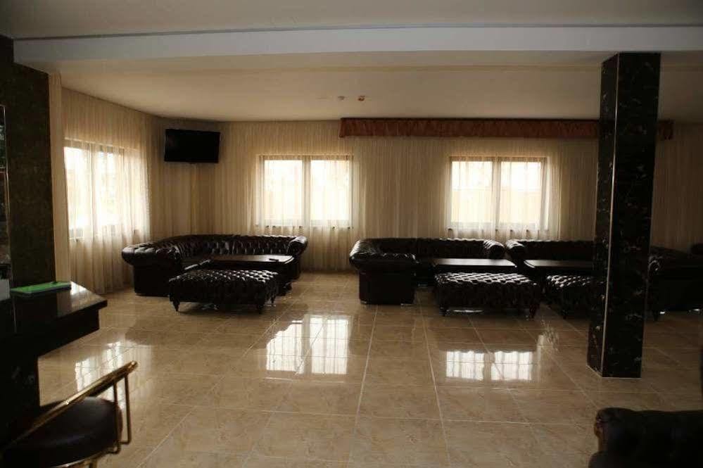 Hotel Kotva Bratislava Eksteriør billede